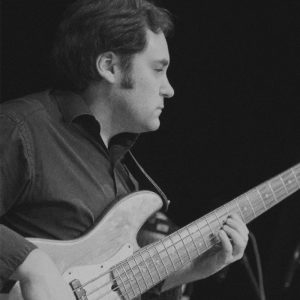 Taller Sábado 14 de Febrero - "Líneas de bajo funcionales vs. líneas de bajo creativas"